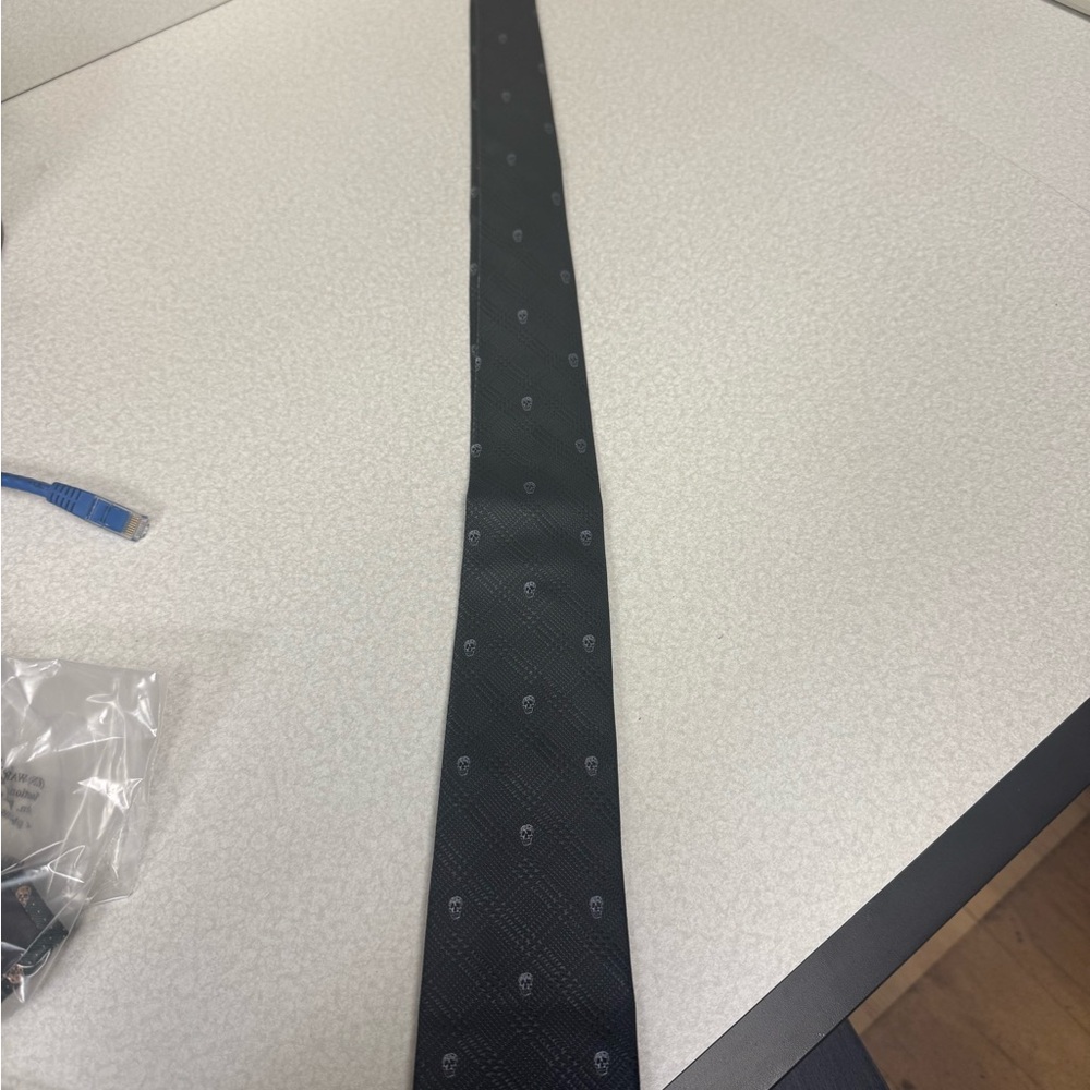 Alexander McQueen Dark Textured Tie